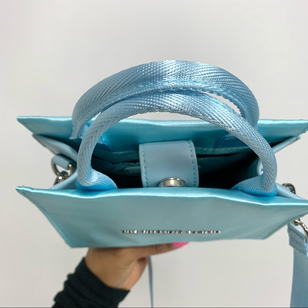 ❌SOLD❌ Brandon Blackwood Baby Blue Satin ESR Tote - Picture 7 of 10